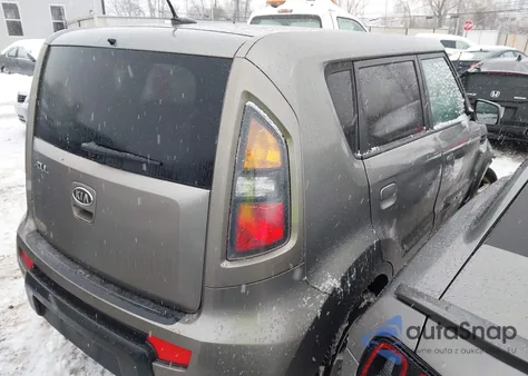 2010 Kia Soul + z USA, uszkodzony, nr VIN KNDJT2A26A7179810